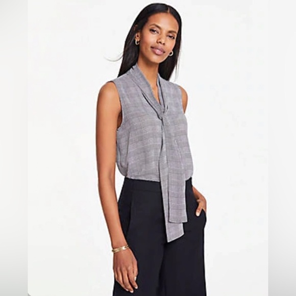 Ann Taylor Tops - Ann Taylor Houndstooth Plaid Bow Neck Button Down Shell Black & White Size S NWT